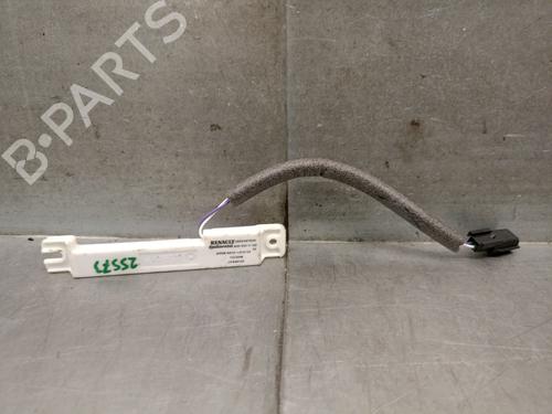 Used Antenna/Base Antenna/Base MITSUBISHI ASX (VSX_, VSE_) 1.6 HYBRID (VSEH6) (143 hp) 36263550 36263550