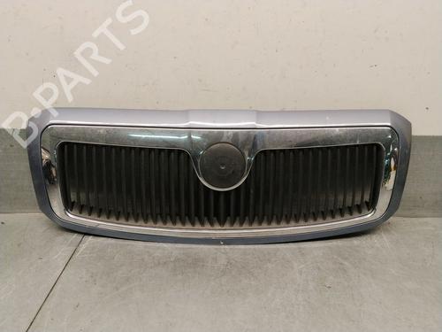 Used Grille Grille 37157502 37157502