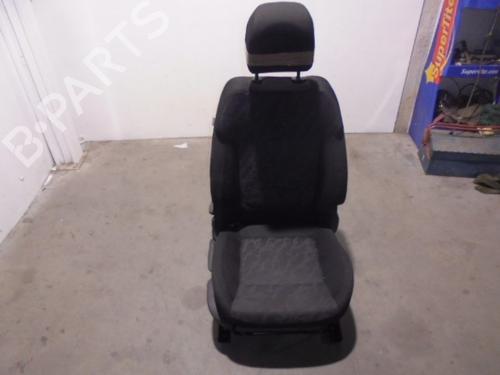 Used Right front seat PEUGEOT 3008 I MPV (0U_) 1.6 HDi (112 hp) 10048029