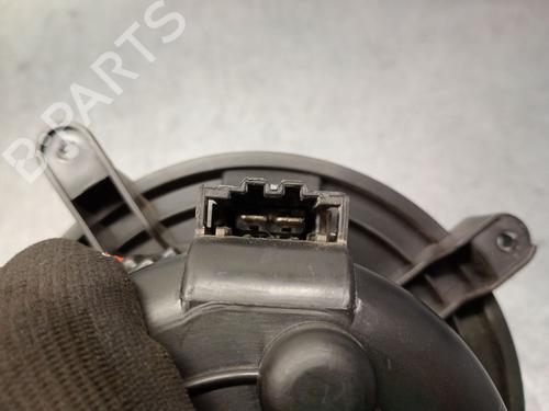 Heater blower motor PEUGEOT 5008 (0U_, 0E_) 1.6 HDi | BP26643978M62 