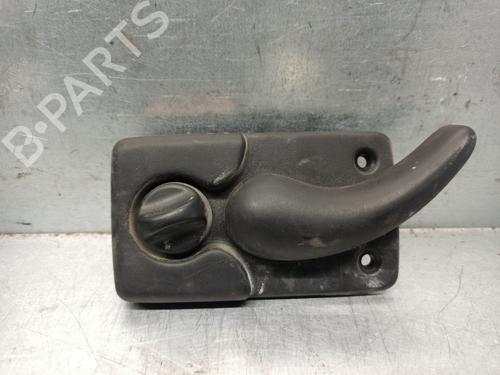 Rear right exterior door handle OPEL MOVANO A Van (X70) 2.5 D (FD) 7700352424D | DE | CORREDERA | 5 | PUERTAS