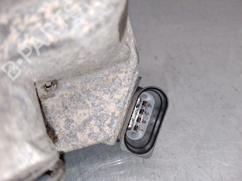 Throttle body AUDI A3 (8P1) 1.9 TDI | BP24126676M82