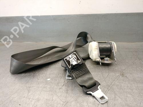 Used Rear center seatbelt RENAULT CLIO III (BR0/1, CR0/1) 1.2 16V (BR02, BR0J, BR11, CR02, CR0J, CR11) (75 hp) 26494849