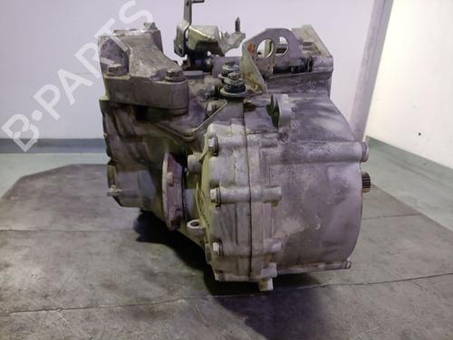 Gearbox VW TOURAN (1T1, 1T2) 2.0 TDI | BP25746043M3 