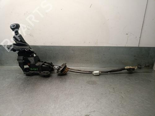 Used Gear lever CITROËN C4 CACTUS 1.5 BlueHDi 120 (120 hp) 25242296
