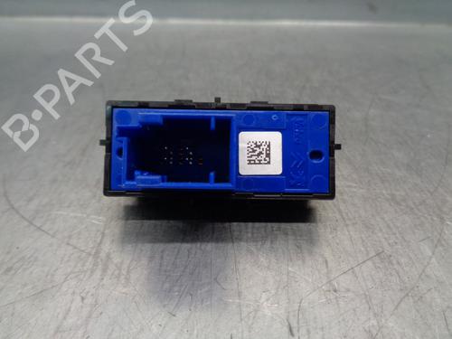 Switch PEUGEOT 208 I (CA_, CC_) 1.2 PureTech 82 | BP12188883I30 