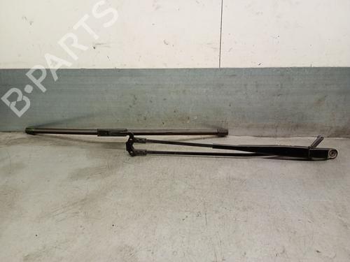 Used Front windshield wiper arm Front windshield wiper arm TOYOTA AYGO (_B1_) 1.0 (KGB10_, KGB10R) (68 hp) 33755333 33755333