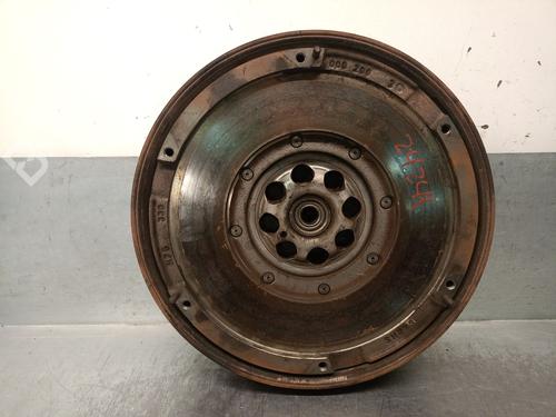 Used Flywheel MERCEDES-BENZ C-CLASS Coupe (CL203) C 160 Kompressor (203.730) (122 hp) 31157902