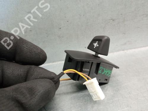 Switch BMW X6 (G06, F96) xDrive 40 d Mild-Hybrid | BP28726362I30 