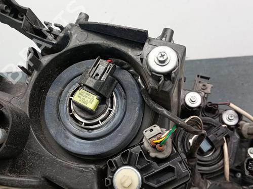 Right headlight MAZDA 6 Hatchback (GH) 2.0 MZR-CD (GH14) | BP32059898C29 