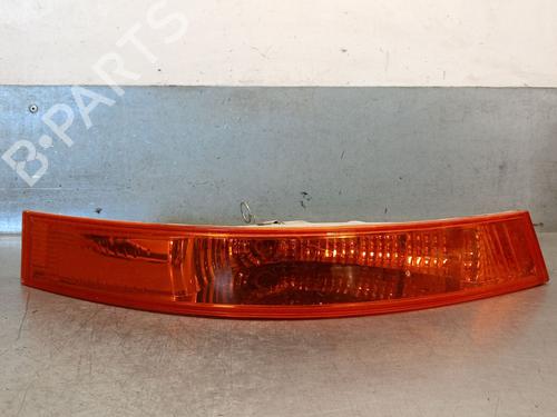 Used Right front indicator Right front indicator 37016272 37016272