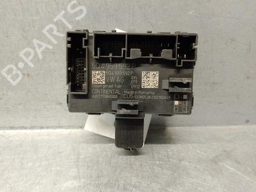 Used Electronic module Electronic module VW CRAFTER Van (SY_, SX_) 2.0 TDI FWD (SYB, SYC, SYD) (102 hp) 33320211 33320211