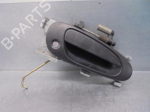 Poignée extérieure avant droite HONDA CIVIC VII Hatchback (EU, EP, EV) 1.7 CTDi (EP4, EU9) (100 hp) 16714338