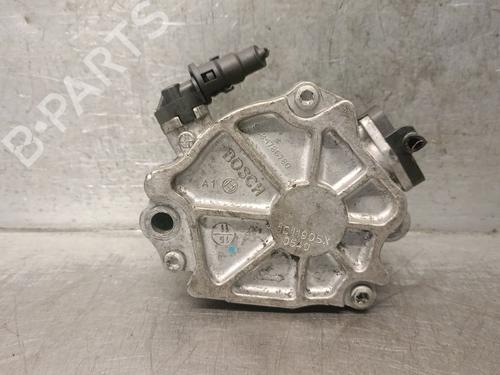Used Vacuum pump CITROËN C3 Picasso (SH_) 1.6 HDI 90 (92 hp) 32666941