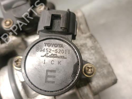 Throttle body TOYOTA YARIS (_P1_) 1.0 (SCP10_, SCP10R) | BP32483053M82 