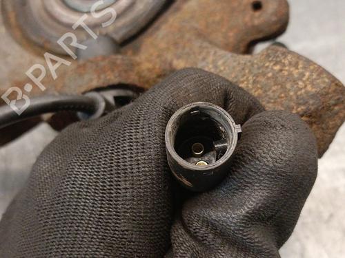 Mangueta delantera izquierda RENAULT SCÉNIC I MPV (JA0/1_, FA0_) 1.9 dCi RX4 | BP29977567M25