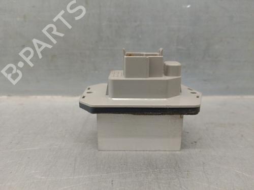 Used Heater resistor LAND ROVER DISCOVERY III (L319) 2.7 TD 4x4 (190 hp) 17363592