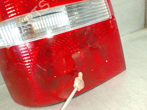Left taillight VW TOURAN (1T1, 1T2) 2.0 TDI | BP25782812C34 