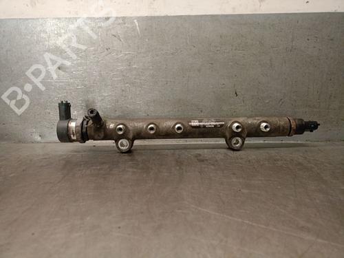 Used Injection rail TOYOTA COROLLA (_E12_) 1.4 D (NDE120_, NDE120R) (90 hp) 26606104