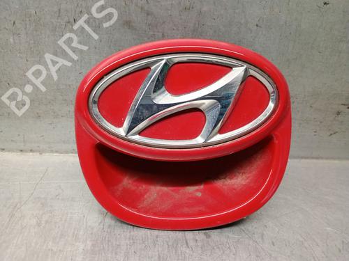 Used Tailgate handle HYUNDAI i30 (FD) 1.6 CRDi (90 hp) 28419156