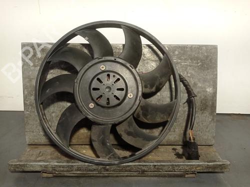 Used Radiator fan AUDI A4 B8 Avant (8K5) RS4 quattro (450 hp) 26506391
