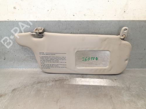 Used Right sun visor Right sun visor 37517519 37517519