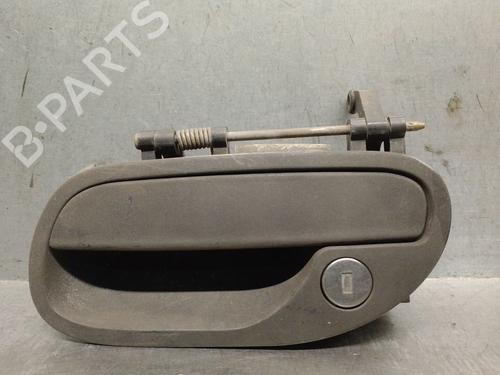 Used Front left exterior door handle VOLVO V40 Estate (645) [1995-2004]  31131566