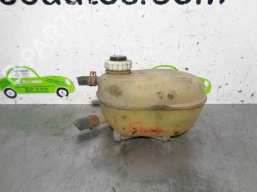Used Expansion tank RENAULT MASTER II Van (FD) 2.8 dTI (114 hp) 4870938