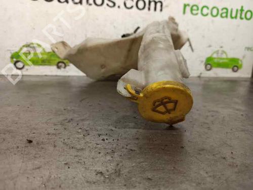 Windscreen washer tank JEEP GRAND CHEROKEE II (WJ, WG) 2.7 CRD 4x4 | BP7446282C113 