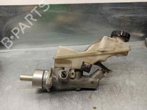 Used Brake master cylinder TOYOTA AVENSIS Estate (_T25_) 2.4 VVT-i (AZT251_, AZT251R) (163 hp) 6047318
