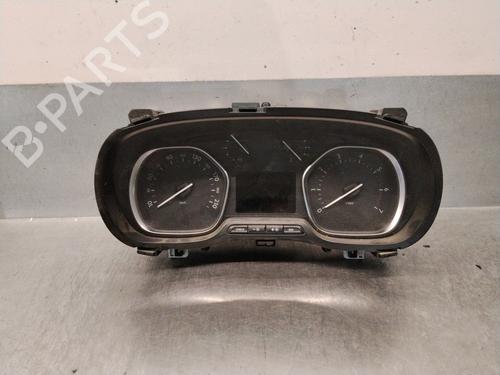 Used Instrument cluster Instrument cluster 39071535 39071535