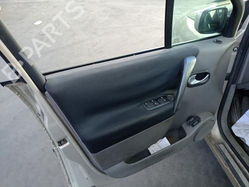 Left taillight RENAULT GRAND SCÉNIC II (JM0/1_) 1.5 dCi (JM1E) | BP31026487C34