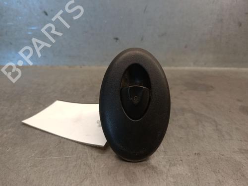 Used Right rear window switch Right rear window switch ROVER 75 I Tourer (RJ) 2.0 CDTi (131 hp) 33054203 33054203