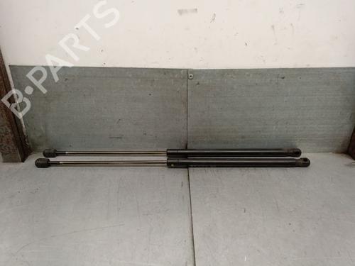 tailgate-lift-support-ford-focus-ii-da_-hcp-dp-2004-2005-2006-2007-2008-2009-2010-2011-2012-2013-31595697 main image