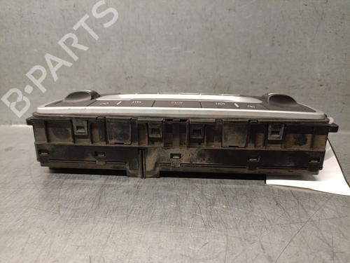 Climate control RENAULT MEGANE III Hatchback (BZ0/1_, B3_) | BP32440088I5