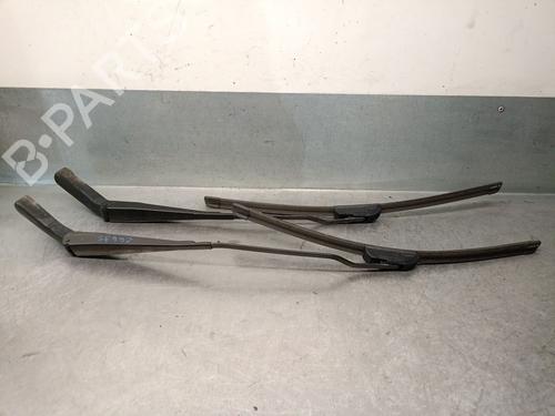 Used Front windshield wiper arm Front windshield wiper arm 39407682 39407682