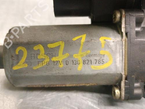 Moteur de lève-vitre arrière droit AUDI A6 C5 (4B2, 4B4) 2.5 TDI | BP29753565E22 