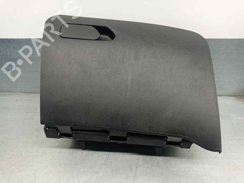 Used Glove box FIAT TIPO Saloon (356_, 357_) 1.4 LPG (356SXF1B) (120 hp) 12115988