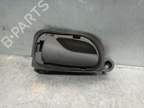 Used Rear left interior door handle RENAULT SAFRANE II (B54_) 2.2 dT (B54G) (113 hp) 8333229