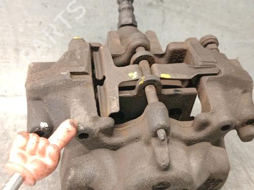 Højre bremsekaliber foran MERCEDES-BENZ C-CLASS (W203) C 220 CDI (203.006, 203.008) | BP29325741M104