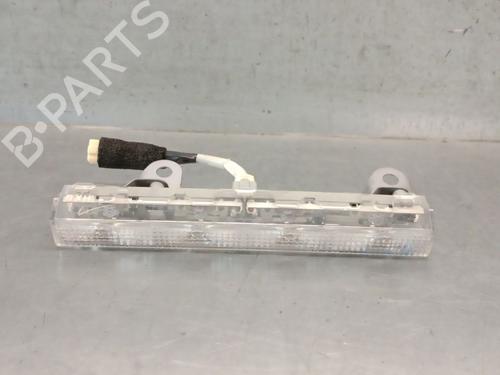 Used Third brake light TOYOTA AURIS (_E15_) 1.33 Dual-VVTi (NRE150_, NRE150R) (101 hp) 27379912