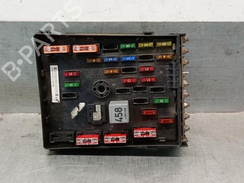 Used Fuse box VW PASSAT B6 (3C2) 2.0 TDI (140 hp) 24665526