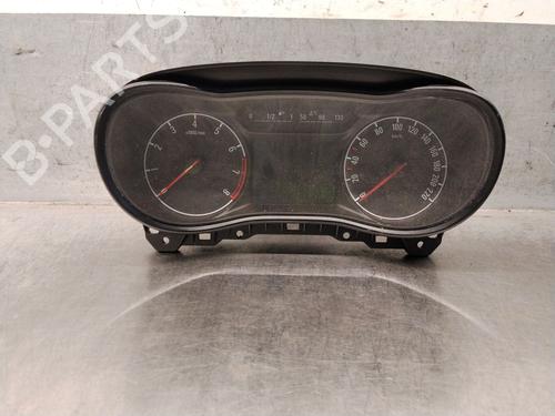 kombiinstrument-opel-corsa-e-x15-2014-38048286 main image