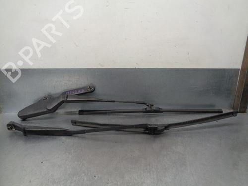 Used Front windshield wiper arm MERCEDES-BENZ S-CLASS (W220) S 320 CDI (220.026, 220.126) (197 hp) 18310188