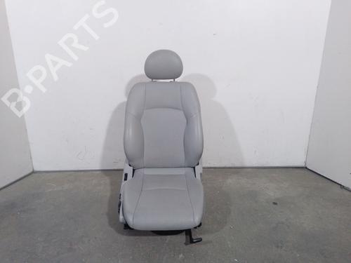 Used Right front seat MERCEDES-BENZ C-CLASS (W203) C 270 CDI (203.016) (170 hp) 28602223