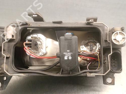 Left headlight SEAT LEON (1M1) 1.9 TDI | BP29023613C28 