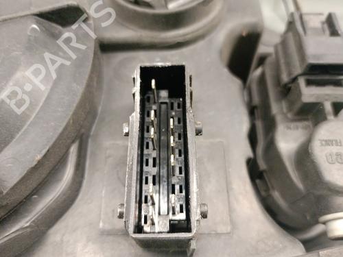 Right headlight CITROËN C5 III (RD_) 1.6 HDi 110 (RD9HZC) | BP32443022C29