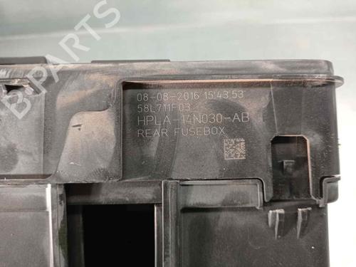 Fuse box LAND ROVER RANGE ROVER SPORT II (L494) 3.0 TDV6 4x4 | BP13906815E1 