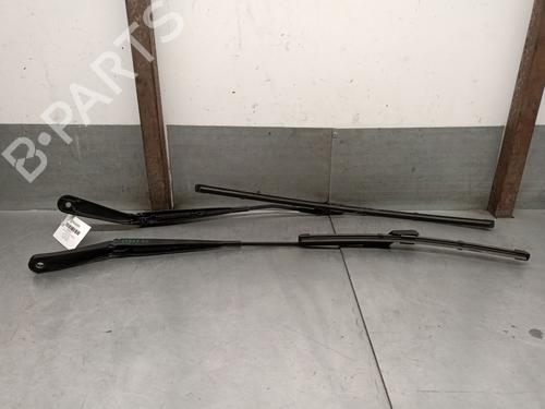Vindspejlsviskerarm JAGUAR XE (X760) 2.0 D | BP33933162C143 - Image 4