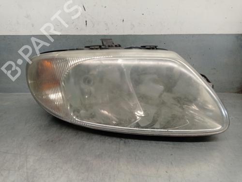 Used Right headlight Right headlight CHRYSLER VOYAGER IV (RG, RS) 2.5 CRD (141 hp) 26519399 26519399